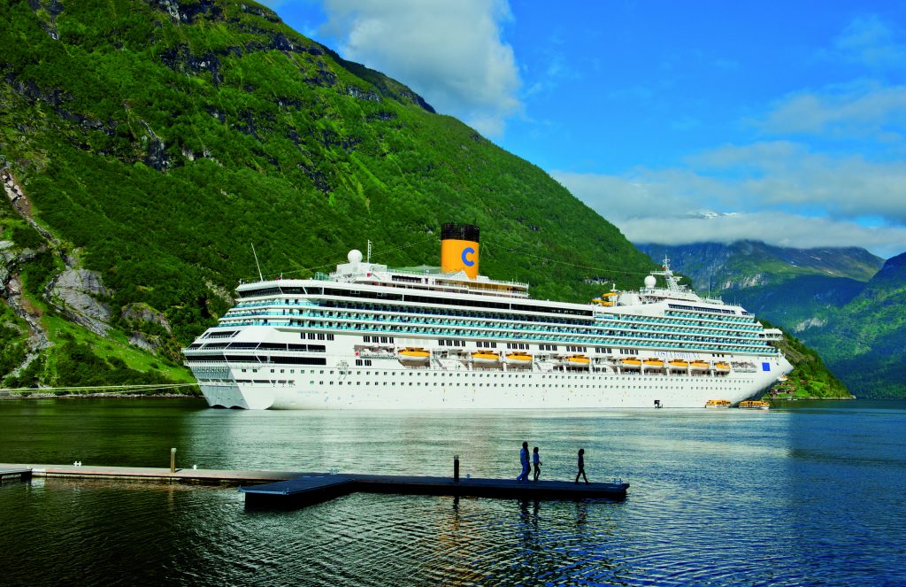 cruises in easter holidays 2023